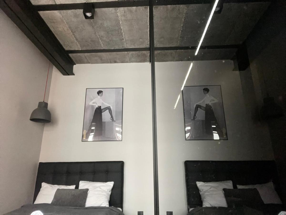 5 Star Apartments - Luxury & Comfort يلينيا غورا المظهر الخارجي الصورة